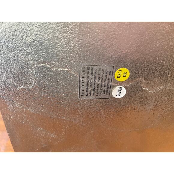 POTTERYBARN retired 2016 metal tray with handles - Picture 4 of 5